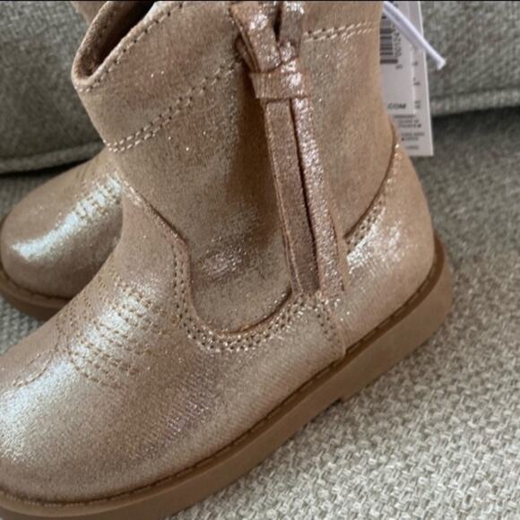 Old Navy Shiny Side-Zip Western Boots - Picture 6 of 10